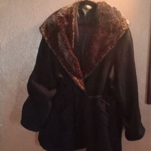 Lorovi 100 Percent Wool & Faux Fur Coat